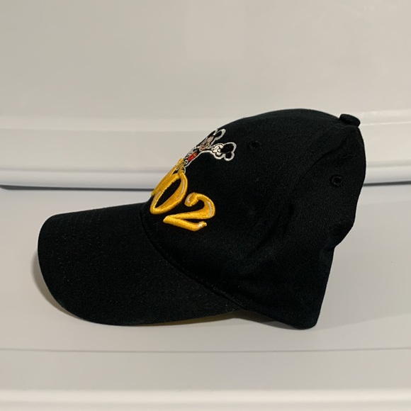 Vintage Disney Hat - Picture 3 of 6